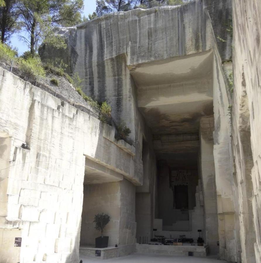 Les Baux-Beaux Apartment ภายนอก รูปภาพ