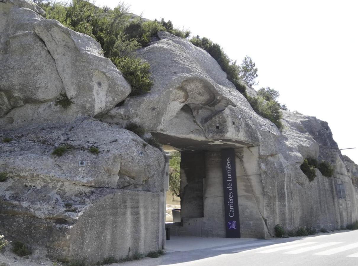 Les Baux-Beaux Apartment ภายนอก รูปภาพ